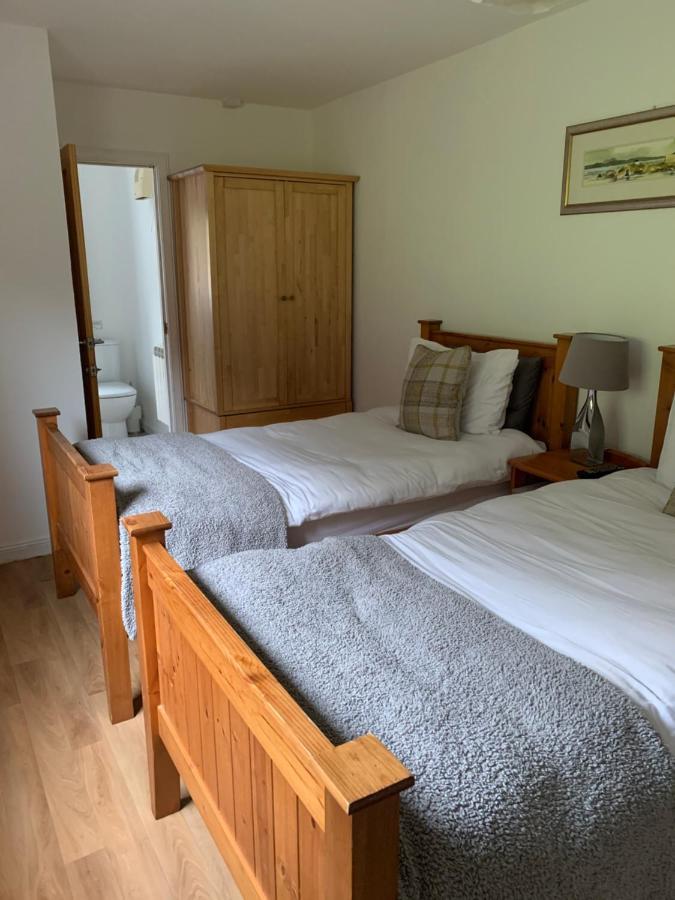 פורט ויליאם Alt-An Ensuite Self Catering Apartment With Twin Bedroom מראה חיצוני תמונה